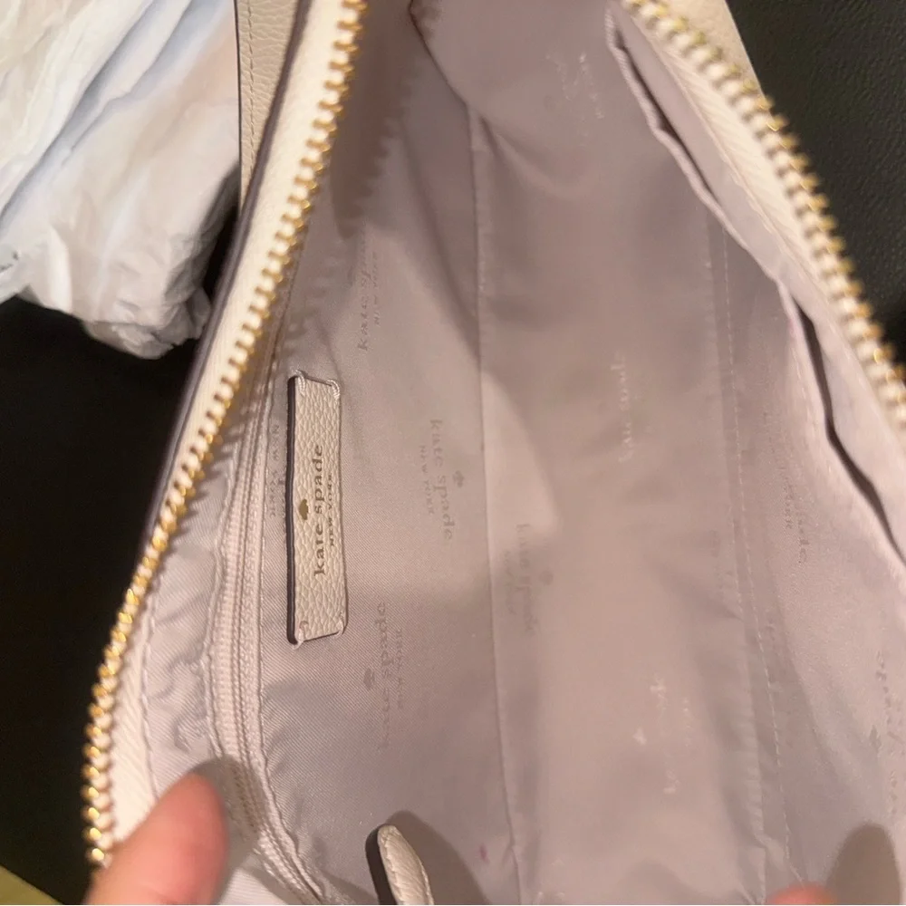 [SOLD] Kate Spade Kayla Convertible Shoulder bag White - Picture 5 of 7